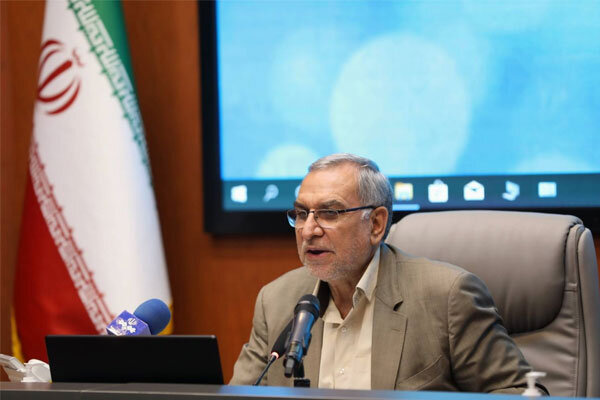 وزیر بهداشت: عوارض گمرکی برای ترخیص تجهیزات پزشکی مشکل‌ساز شده است